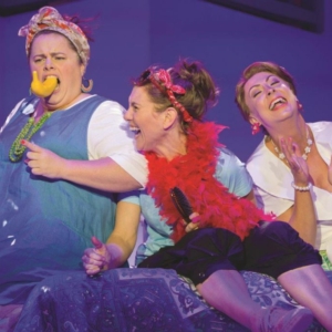MAMMA-MIA-AUST-PROD-2018-Alicia-Gardiner-Natalie-ODonnell-Jayde-Westaby-PIC-CREDIT-JAMES-MORGAN-1-1024×682