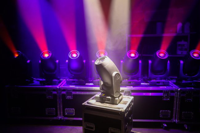 Intense-lighting-Claypaky-Axcor-400-profiles