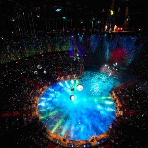 Robert-Juliat-still-shines-in-The-House-of-Dancing-Water–1024×683