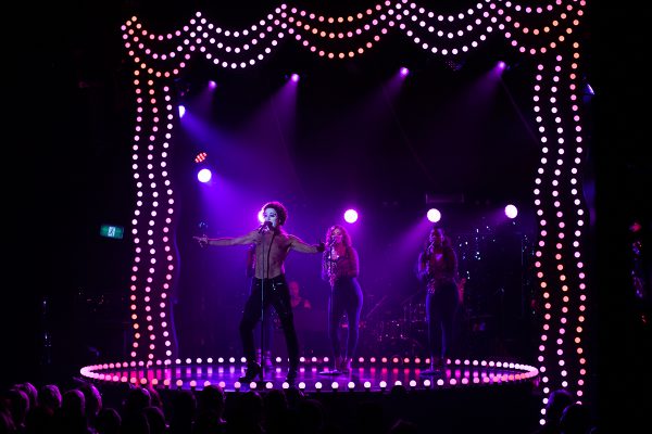 Claypaky Mini-Bs Surprise on Betty Blokk-Buster reimagined