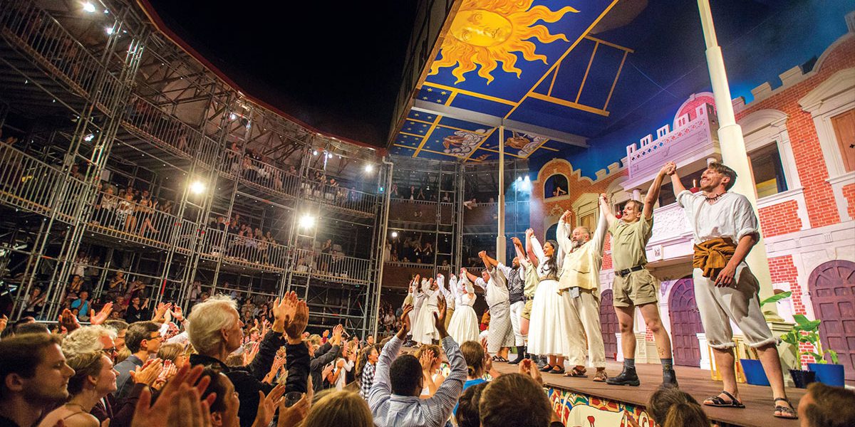 Globe pop up theatre (6)