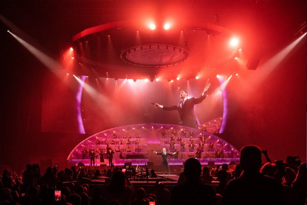 Ayrton MagicDot-SX the Perfect Unit for Michael Bublé