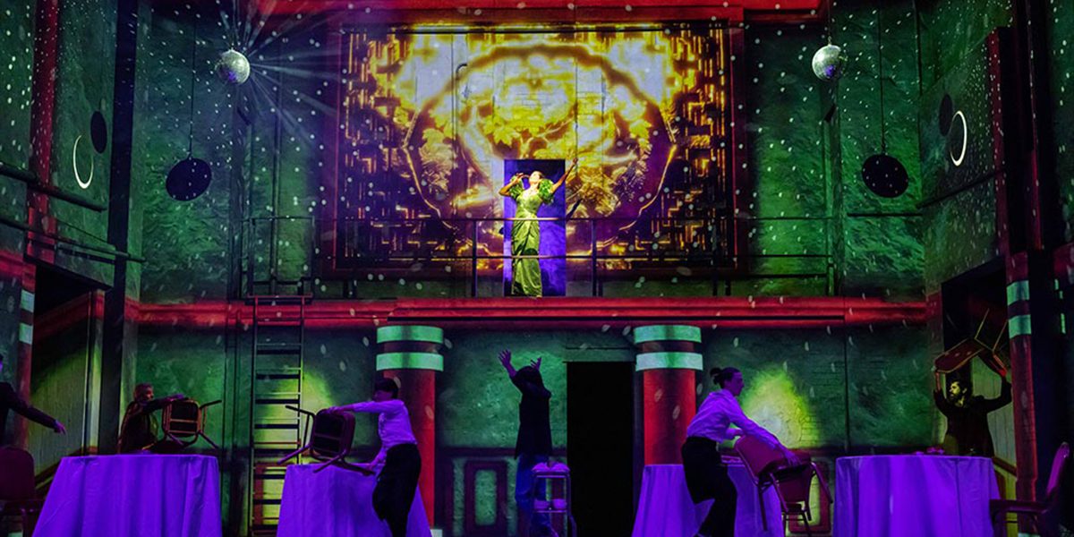 Boy Swallows Universe (2)