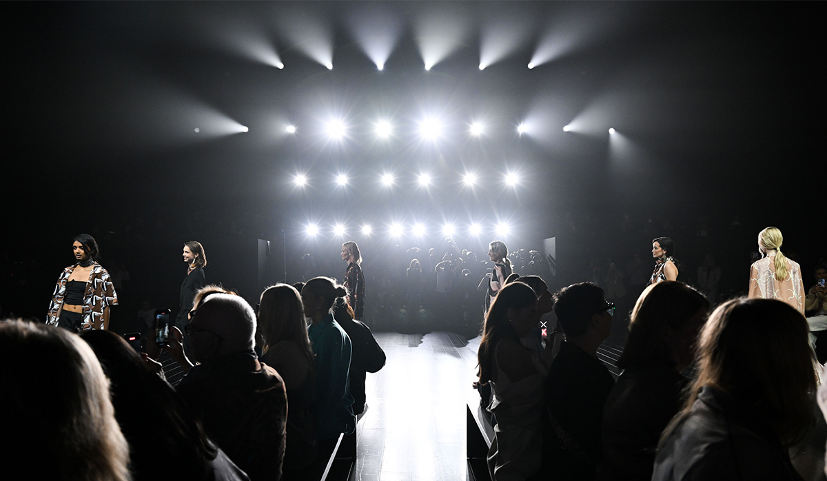 AFW 6