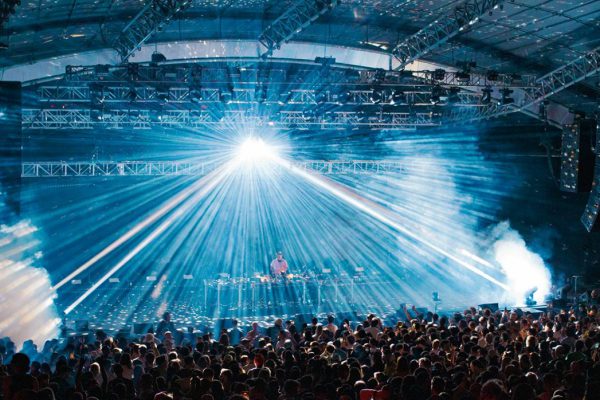 FOHP Discover Claypaky Ultimo Sharpy Smashes Competitors